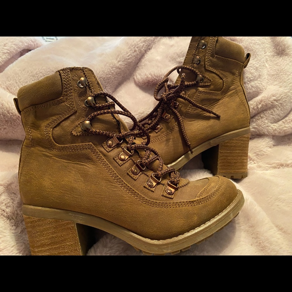 Size 8 boots